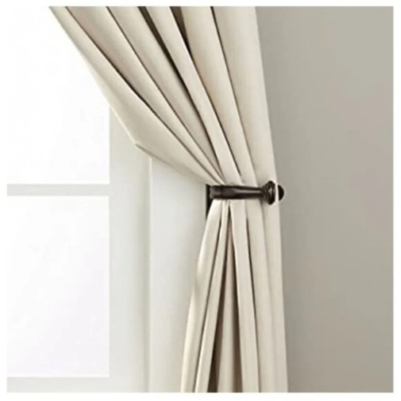 Curtain holdbacks - Picture 1 of 6